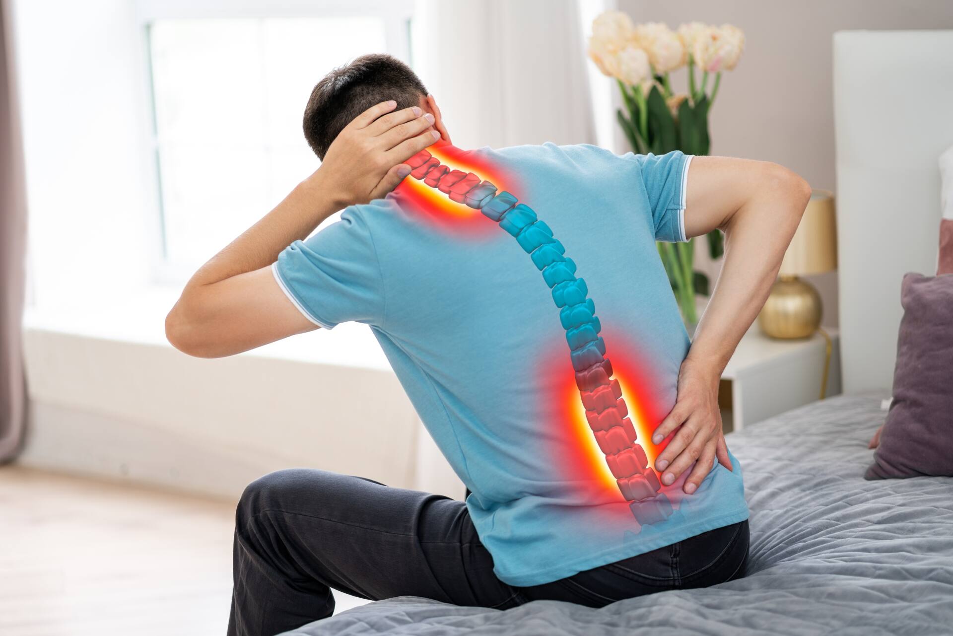 胸やけと背中の痛み