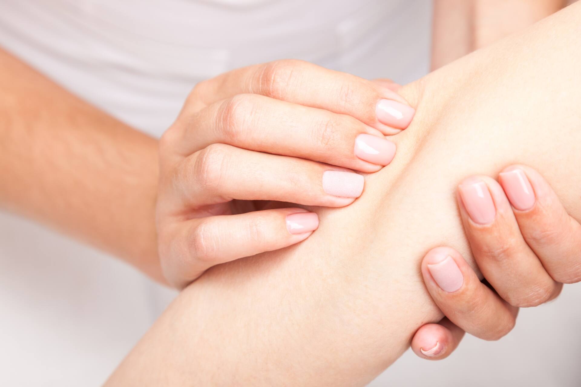 頸椎 椎間板 ヘルニア、松戸