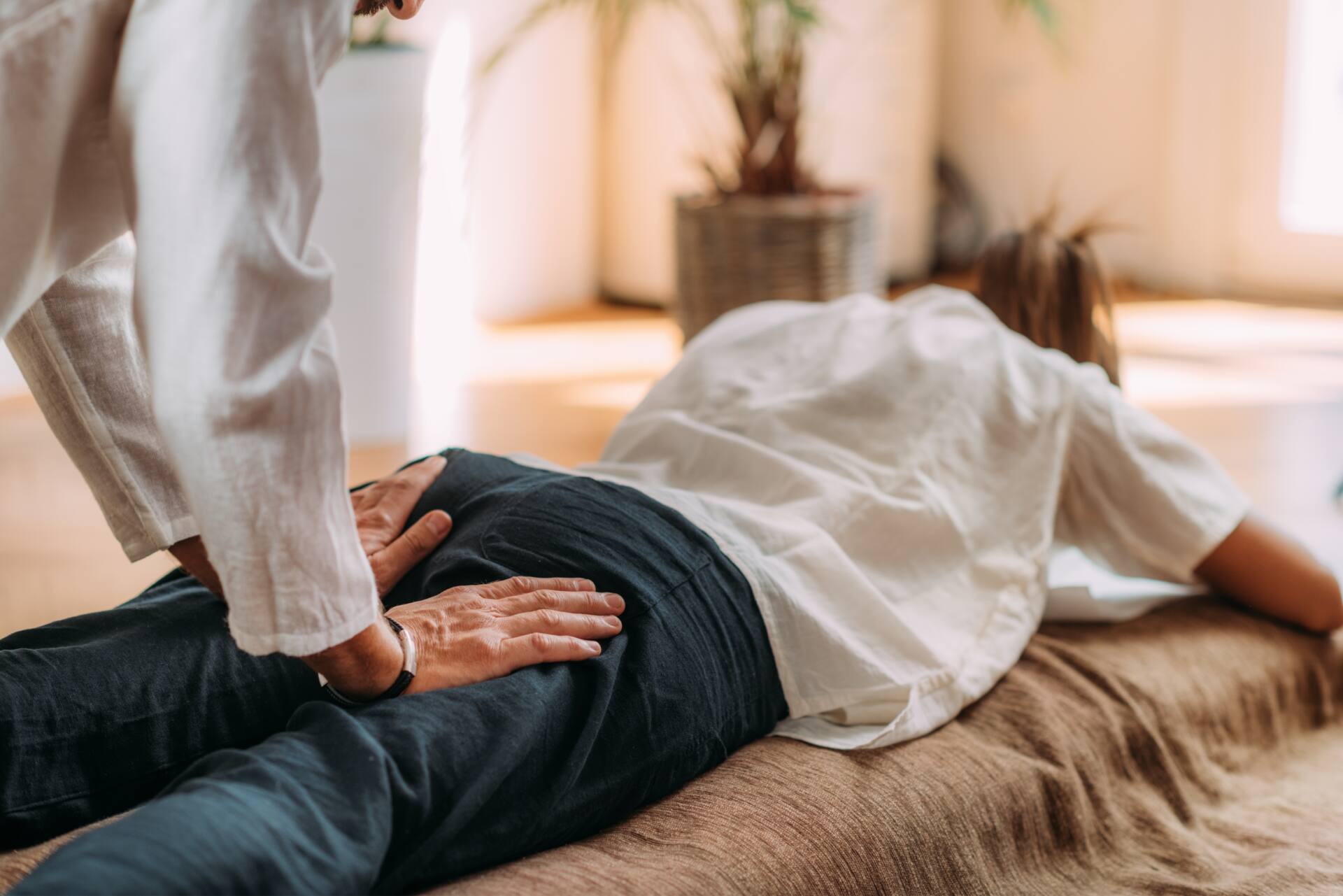 坐骨 神経痛 座り 方